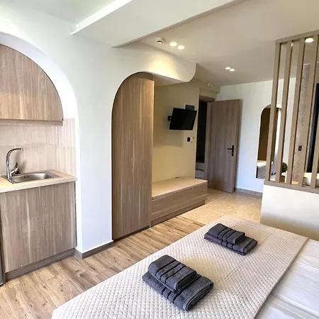 Roula Kotsonis Superior A Apartment Argassi